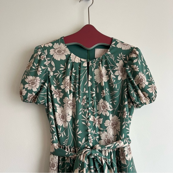 Gal Meets Glam Shannon Dress in Jade / Ivory - Picture 7 of 16